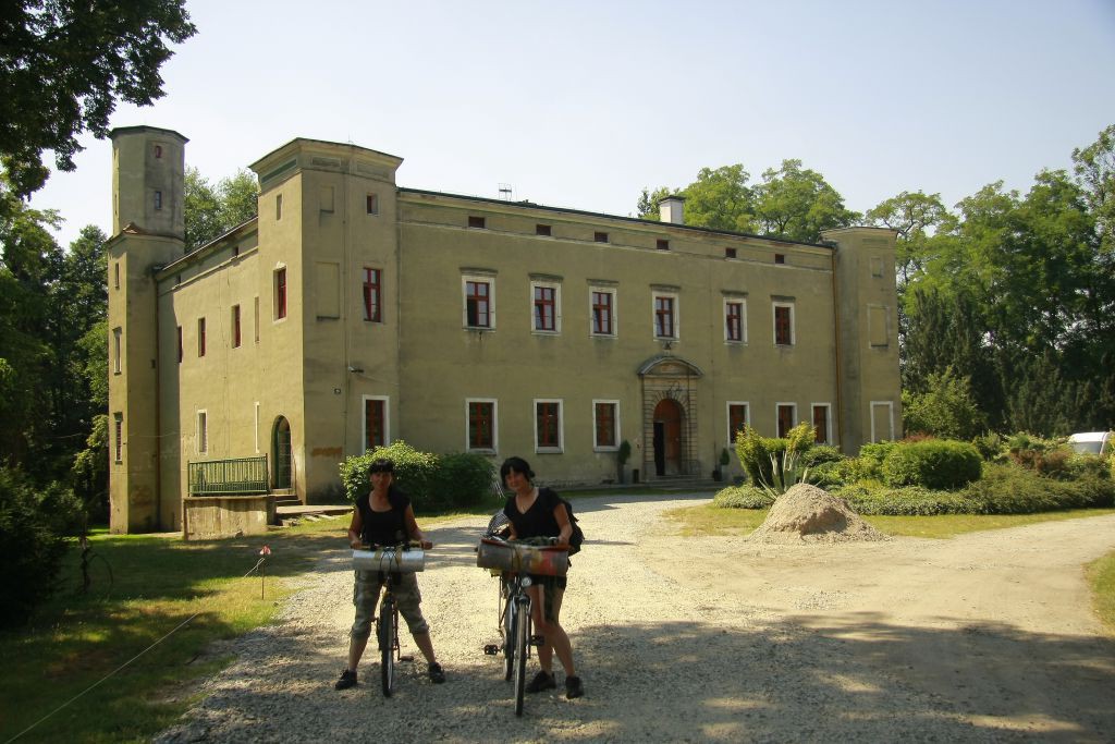 zamek Dobroszyce 