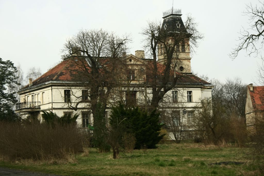 zardzewiały pałac Proszków