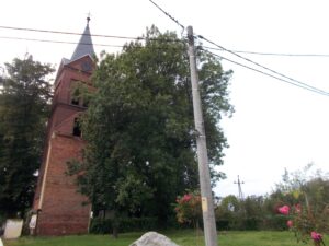 Wieża kościoła w Snowidzy