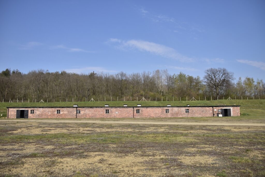Obóz koncentracyjny w Rogoźnicy 