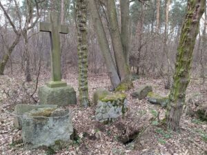 Stary cmentarz Kadłub