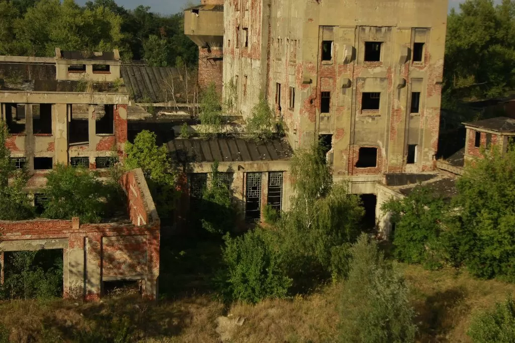 opuszczona fabryka - papiernia Malczyce