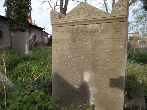 Cmentarz żydowski w Ścinawie 