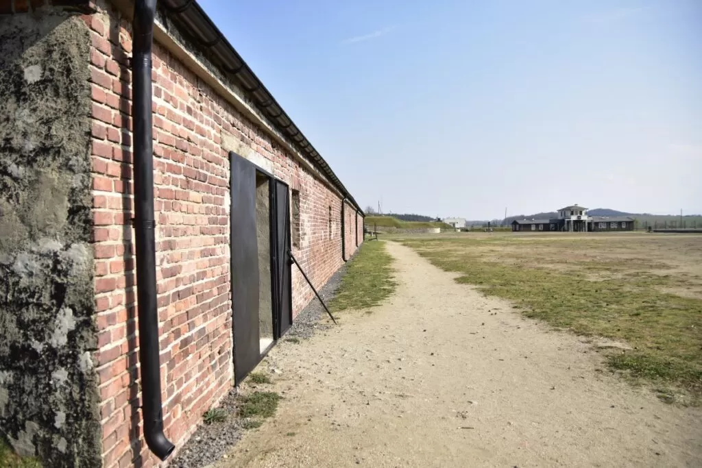 Obóz koncentracyjny w Rogoźnicy 