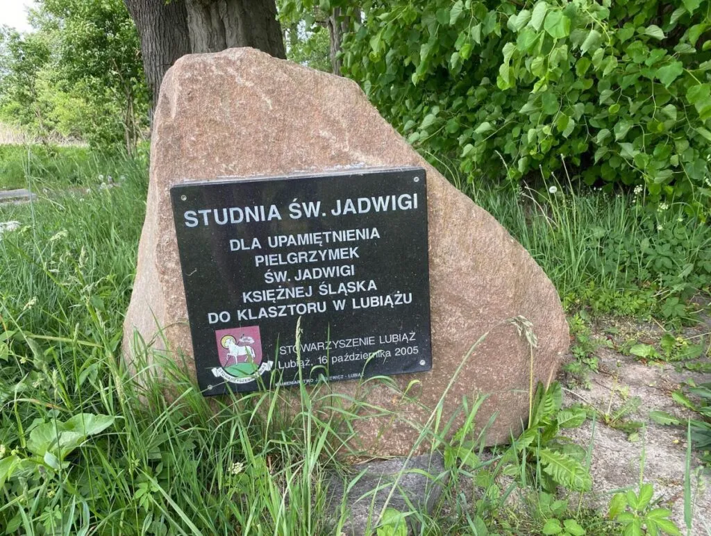 Studnia świętej Jadwigi w Lubiążu 