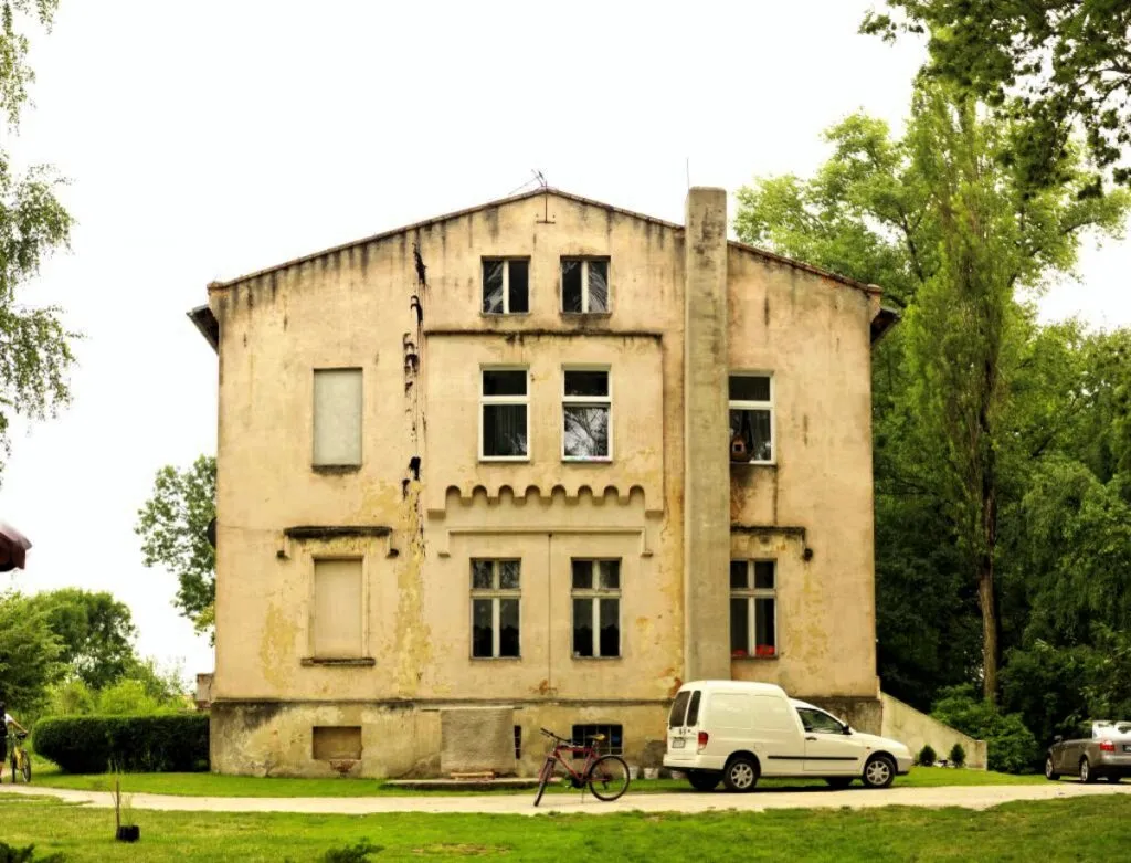 Pałac/zamek myśliwski księżnej Jadwigi ślaskiej w Stoszycach 