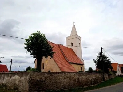 Kościół w Postolicach